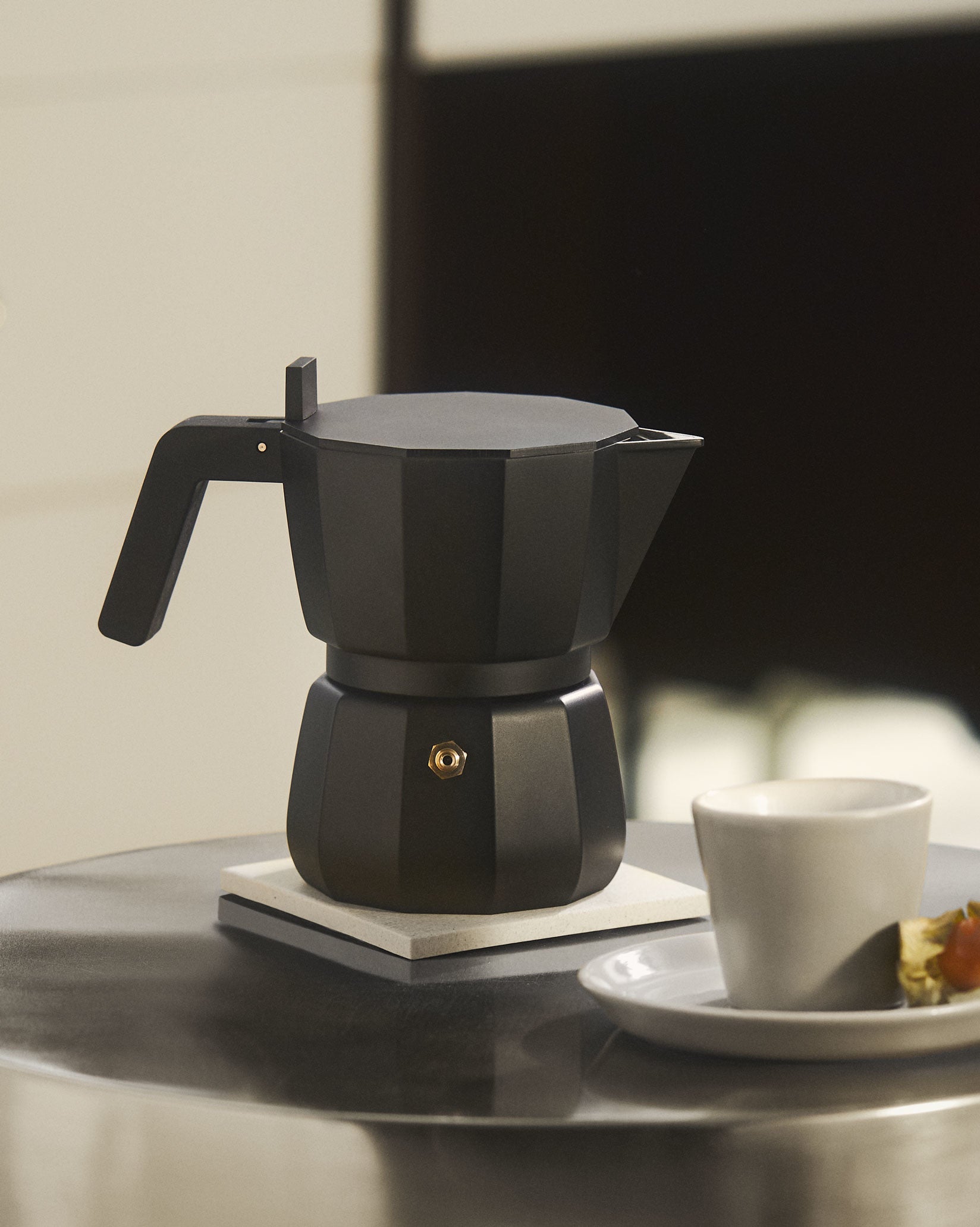 Alessi Moka Espresso Makinesi 3 Fincan – Siyah – görsel 2